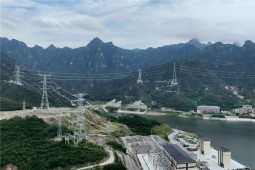 太行深处，“超级蓄电池”释放绿色能量